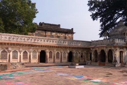 View of Vijayraghav Fort showcasing the beauty reminiscent of places to visit in Katni.