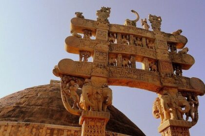 Explore this town in Madhya Pradesh, famous for its ancient Buddhist monuments.