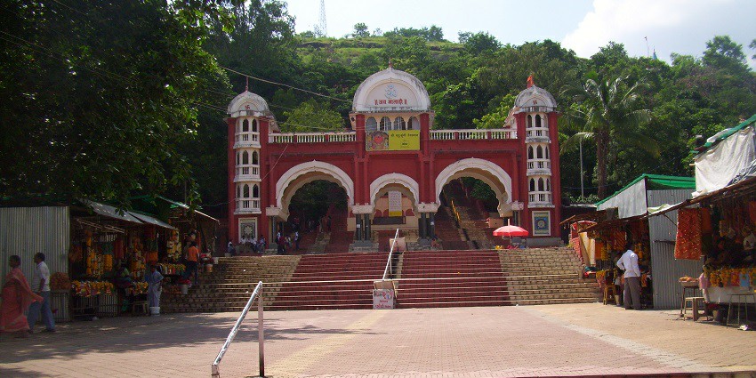 Wide angle view of the Chaturshringi temple entrance