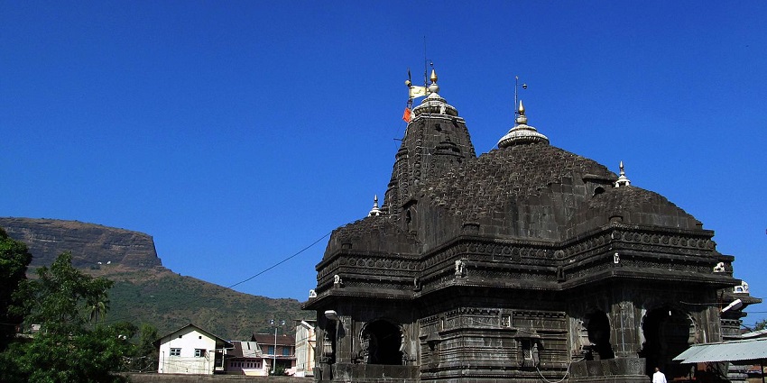 Picturesque view of Trimbakeshwar Mandir during day time under clear blue sky