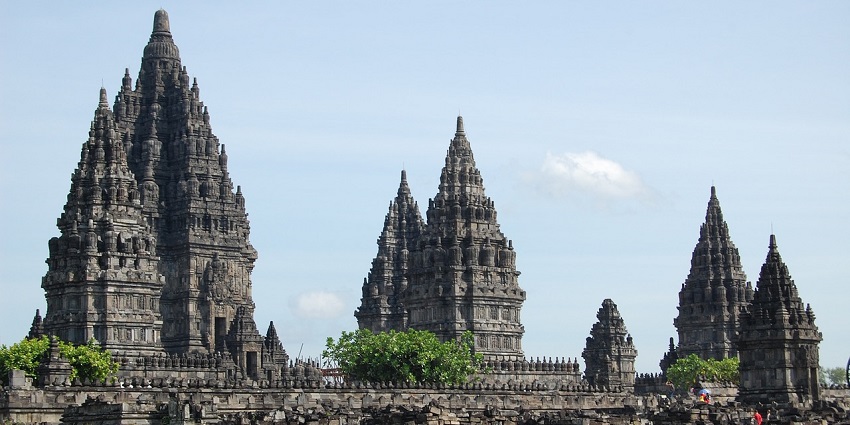 Sri Marundeeswarar Temple, one of the revered pithru tharpanam temples in Chennai.