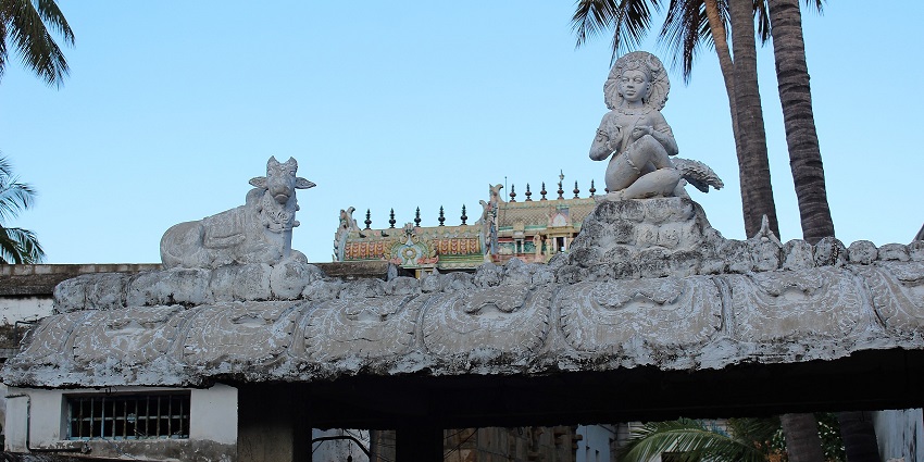 Image showing the entrance and intricate designs of Agneeswarar Temple in Thirukattupalli.