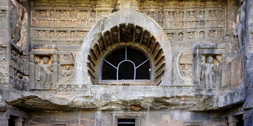 Ajanta Caves in Aurangabad - one of the places near Maharashtra for weekend.