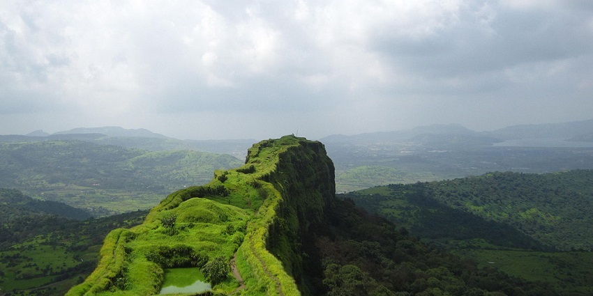 The dangerous forts in Maharashtra feature thrilling trek scenic landscapes