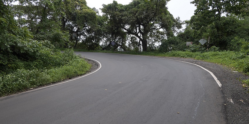 The hills surrounding Karle Khind, a tourist attraction near Phansad Wildlife Sanctuary.