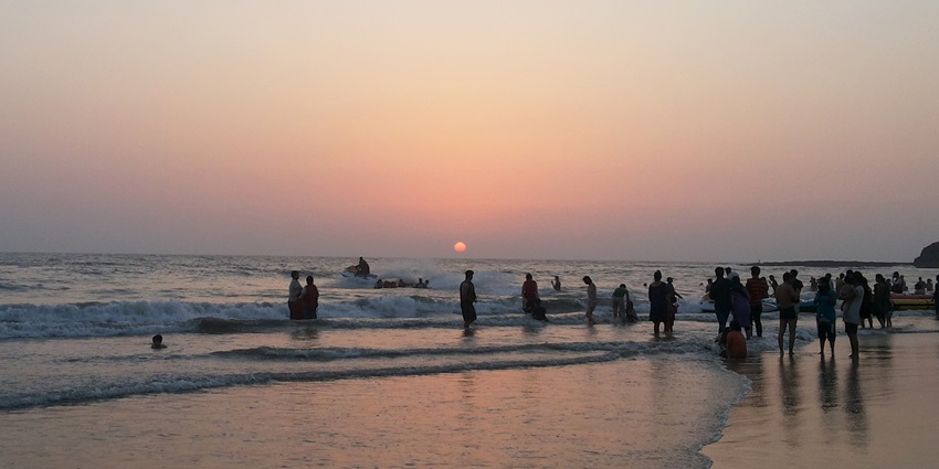 Alibaug Beach, offering breathtaking sunset views, is one of the popular attractions.