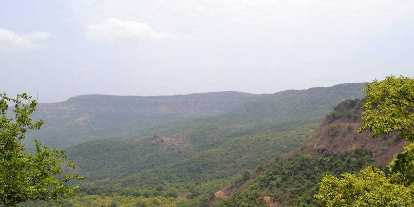 Amboli hill station with lush greenery, among peaceful places to visit near Ratnagiri