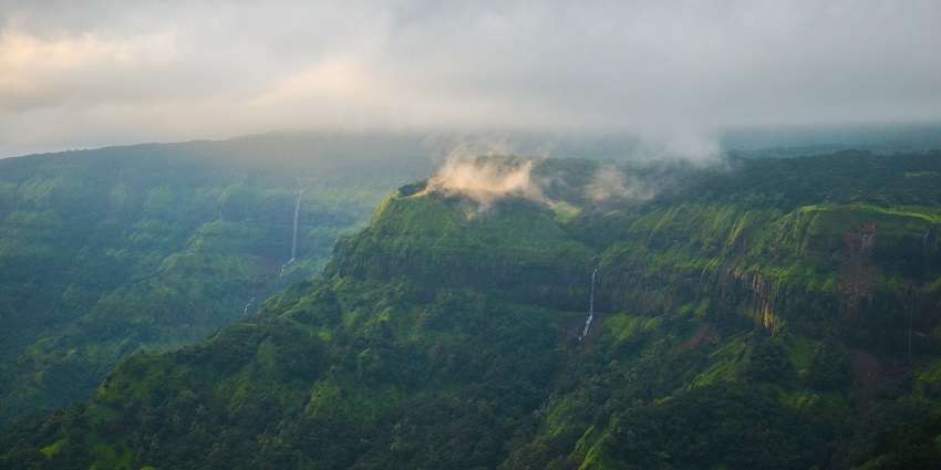 Amboli, a peaceful hill station, is one of the best places to visit in Maharashtra in June.