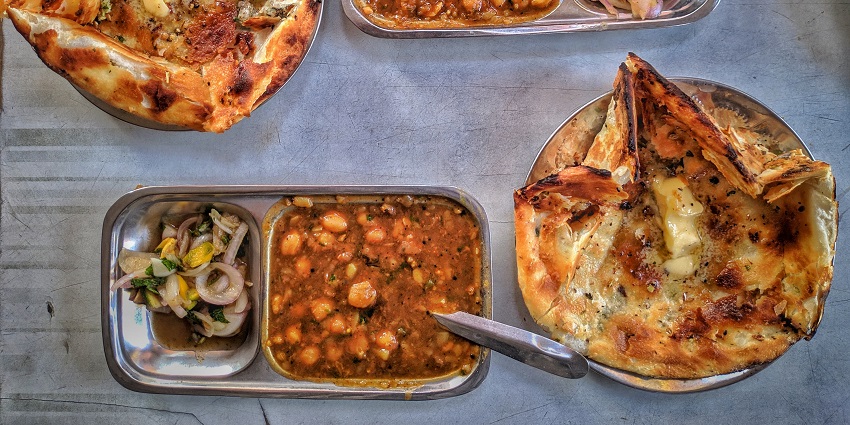 Snapshot of the Amritsari Kulcha and the Channe ki sabzi which is one of the delicious street food in Ludhiana