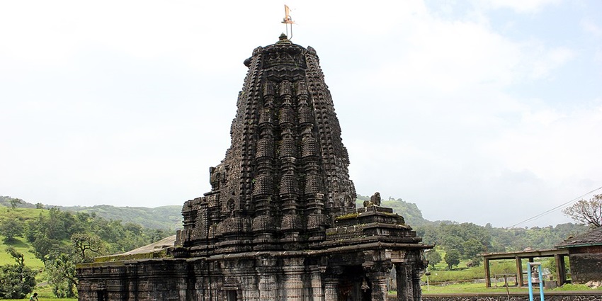 Amruteshwar Temple, a popular destination near Ratangad Fort in India