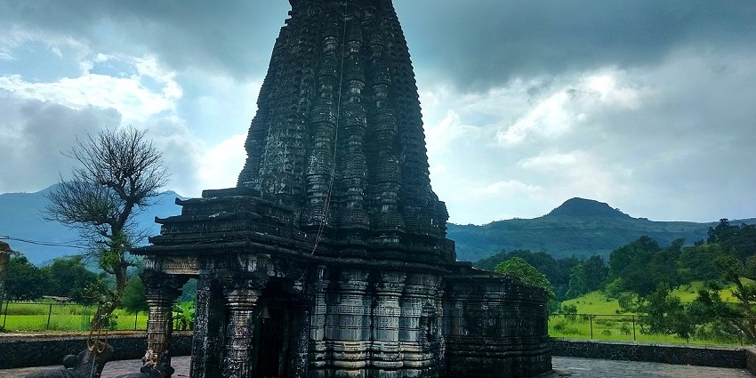 Amruteshwar Temple is a historic temple with serene, exquisite architecture.