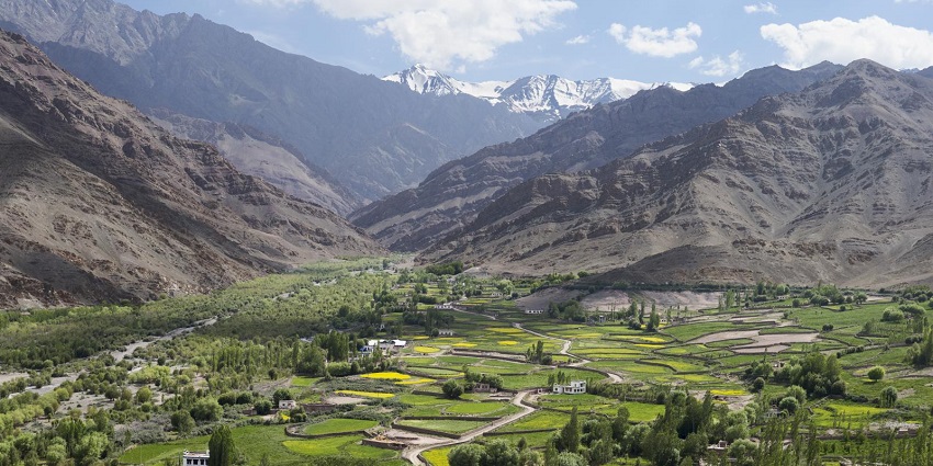 Plan a trek to the beautiful town of Ammo on your trip to Jammu and Kashmir, India