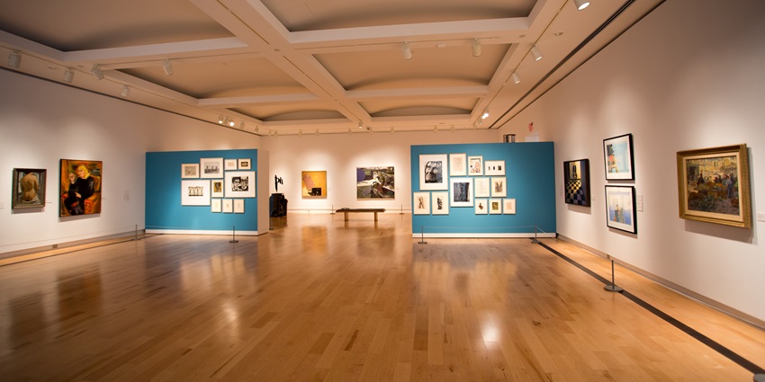 Apparao Galleries showcasing various types of contemporary art and hosts events.