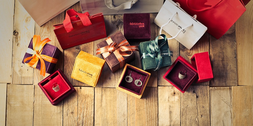 Beautiful snap of the shopping bags and the colourful assorted gift boxes on the floor