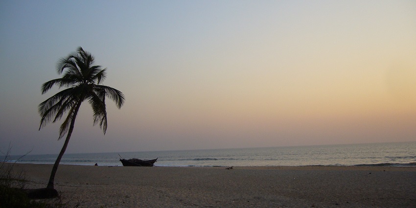 Arossim beach is one of the must visit beaches near vasco da gama