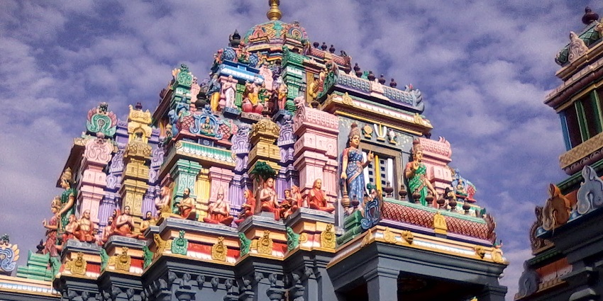 This historical temple in Chennai, is situated near Basant Beach.