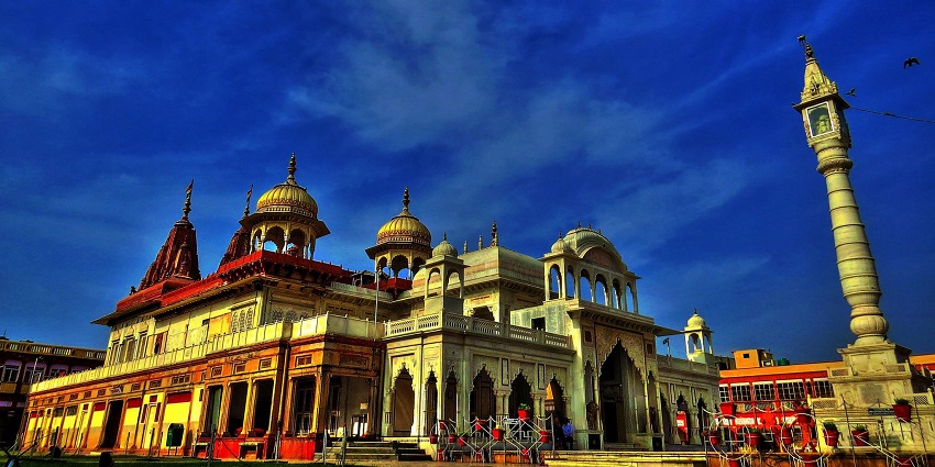 Atishaya Kshetra Mahavirji Temple, one of the top places to visit near Timangarh Fort.