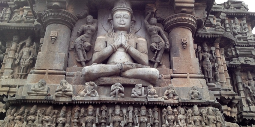 Beautiful sculptures carved on one of the Hemadpanthi temples in Maharashtra.