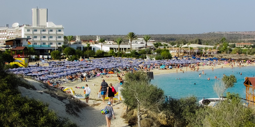 Popular coastal resort known for beach parties and clubs.