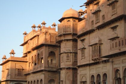 Close up view of the Badnore Fort intricate architecture