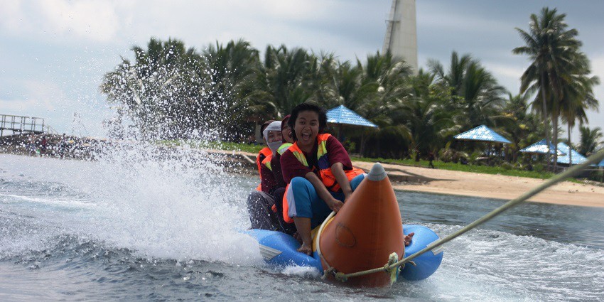 Water sports in Rameshwaram include a banana boat ride for groups seeking excitement together.