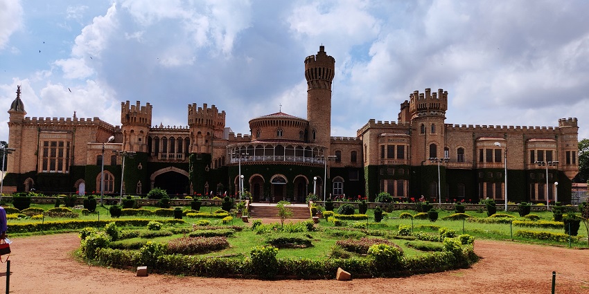 The famous place to visit in Bangalore with family and kids is the Tudor-style Palace, royal history