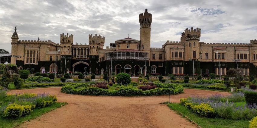 The Bangalore Palace is one among the top places to visit near Nehru Planetarium