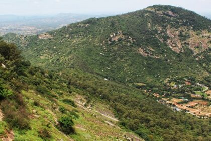 An image of Nandi Hills which is one of the famous tourist attractions near Bangalore.