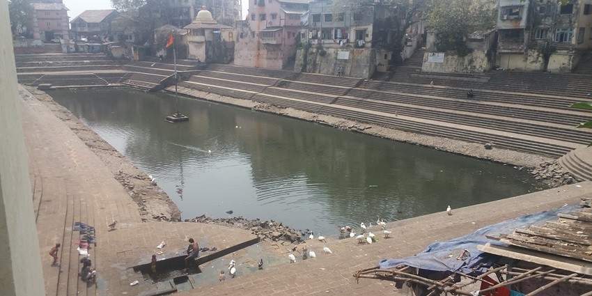 A view of Banganga Tank, a popular place near Mahakali Caves, Mumbai for all.