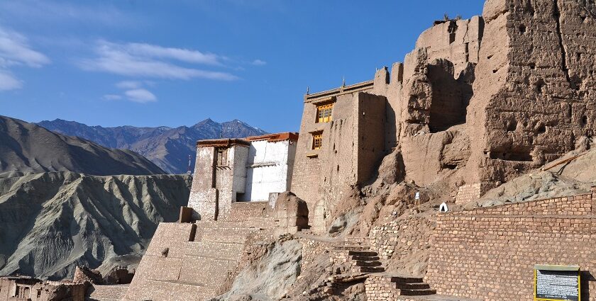 Image of Basgo Monastery Gompa Ladakh, surrounded by mountains under clear blue sky