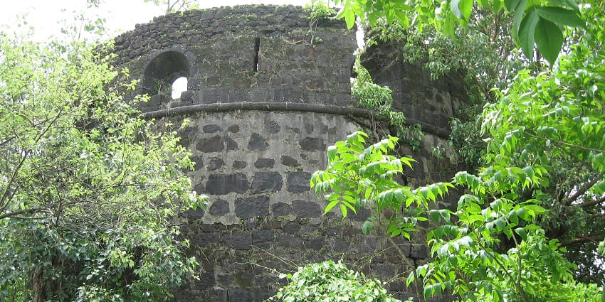A glimpse of Belapur Fort is a historic fortress showcasing rich Maratha architecture.