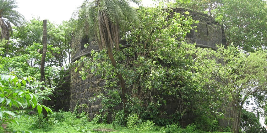 Belapur Fort - Navi Mumbai overlooking the Panvel creek and the Mumbai harbour