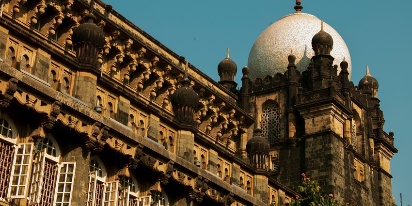 Quaint places to visit in Belgaum feature the Belgaum Fort with 12th-century architecture.