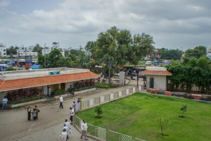 Panoramic view of places to visit in Shirdi for couples.