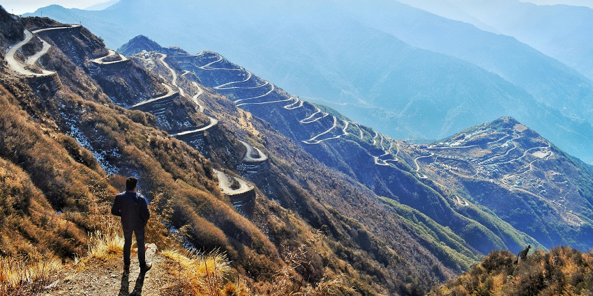 Best time for trekking in Jammu in the best seasons.