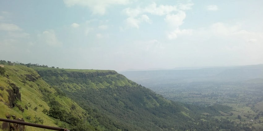 The best time to visit the historic Vairatgad Fort Maharashtra is from October to February.