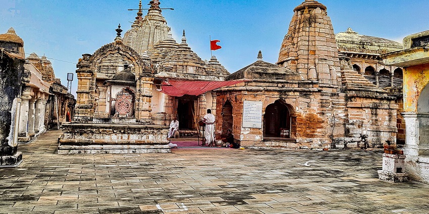 The best time to visit Ramtek Fort Maharashtra is between October and March