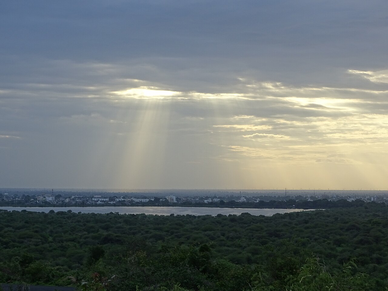 Visit Amravati Fort between October and March for pleasant weather and comfortable sightseeing.