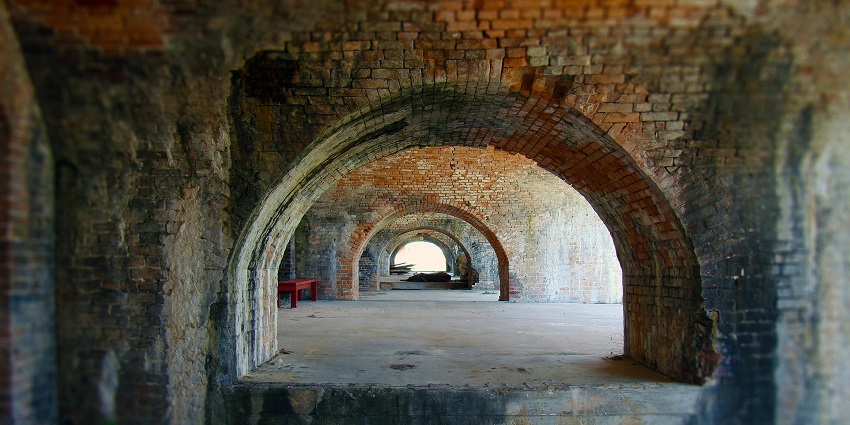 The best time to visit Rajkot Fort is between October to March when the weather is cool