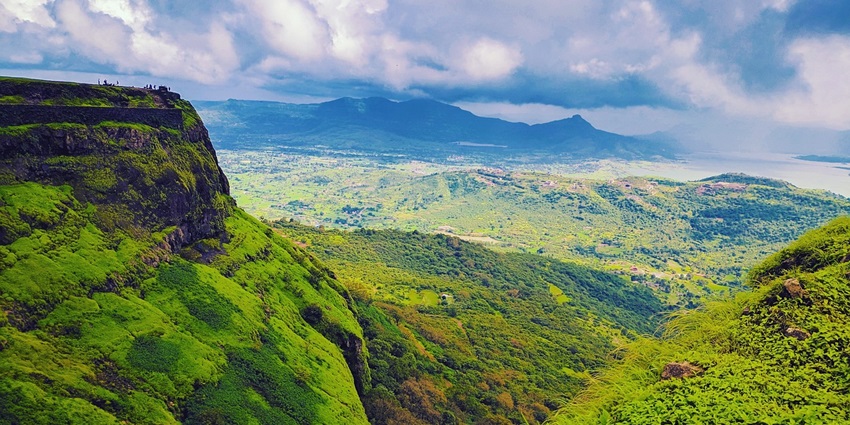 Image of beautiful hill in Maharshtra lush greenery and a peaceful atmosphere