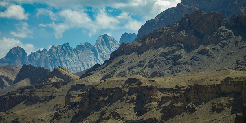 Absorb the scenic beauty on your visit during the Ladakh Harvest Festival for travellers.