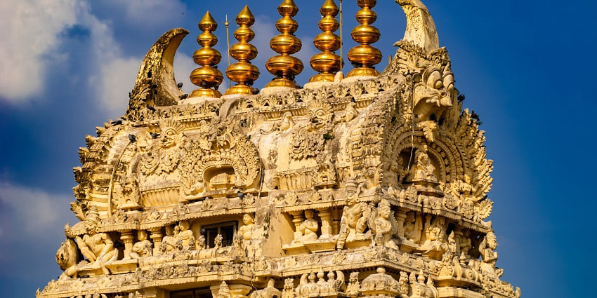 The best time to visit Pampuranathar Temple Tamil Nadu is between November and February.