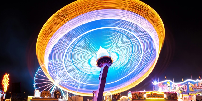 The best time to visit Dream World Water Park in Kolhapur is from October to March.