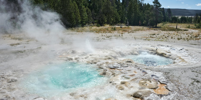 The best time to visit this attraction is from may to september as the weather is favourable