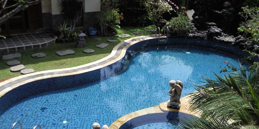 Welcoming hotel with comfortable rooms and friendly service.