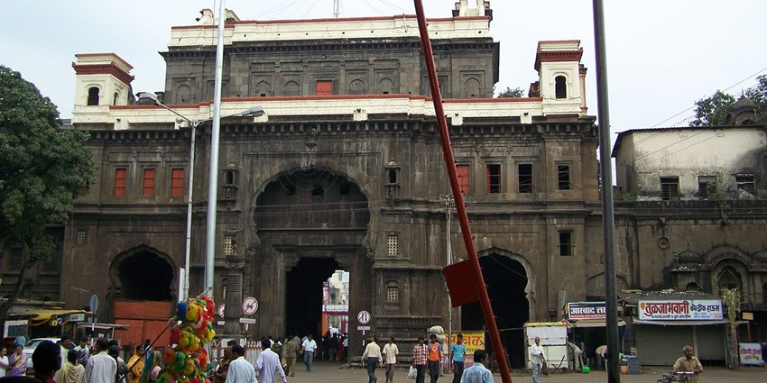 An image of the historic Bhavani Mandap palace with arches in Kolhapur.