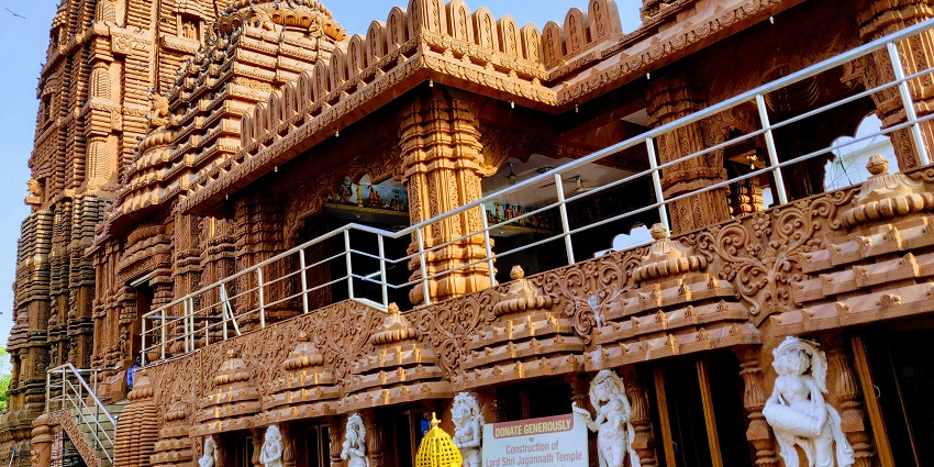 A glimpse of the iconic Bhavani Mandap, a famous tourist attraction of Maharashtra.
