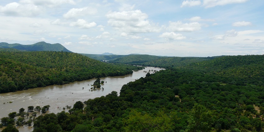 Kanakapura tourist places include Bheemeshwari, an adventure paradise with rafting, trekking, and vibrant wildlife.
