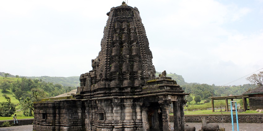 A temple with archaic structure, one of the Hemadpanthi temples in Maharashtra.