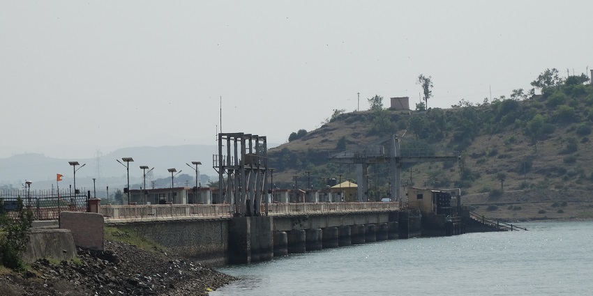 Bhira Dam, one of the scenic places to visit in Kamshet perfect for picnics, fishing, etc.